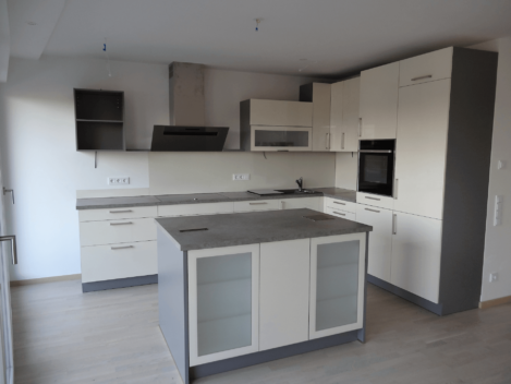 Mayer1 469x352 - Referenzen