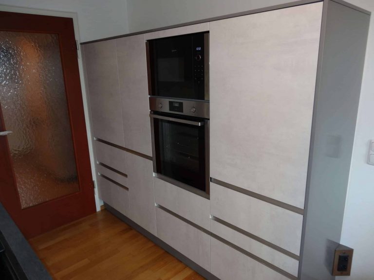 Schüller - Modell Elba weissgrau Poehlmann5 768x576 - Schüller - Modell Elba weissgrau