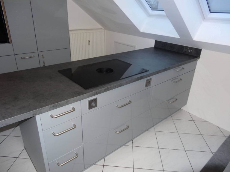 Nolte Lux Papyrusgrau 4 768x576 - Nolte - Modell Lux Papyrusgrau Hochglanz