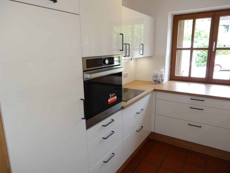 Sorrento Brilliantweiss 4 768x576 - Schüller - Modell Sorrento