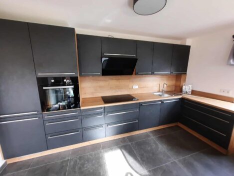 Artego Delta schieferschwarz 1 469x352 - Referenzen