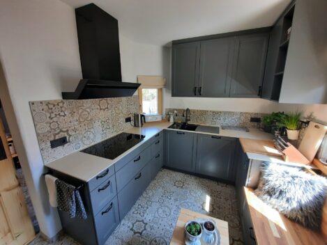 Schueller Cambia anthrazit 3 469x352 - Referenzen