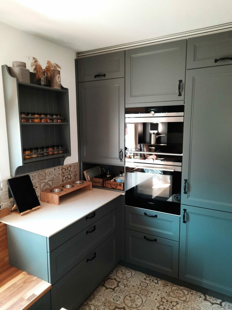 Schüller - Modell Cambia Anthrazit Schueller Cambia anthrazit 8 scaled 768x1024 - Schüller - Modell Cambia Anthrazit