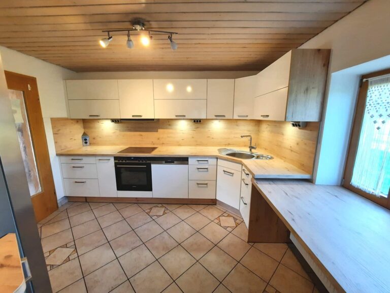 Speedo weiss 3 768x576 - artego - Speedo weiß mit Wildeiche