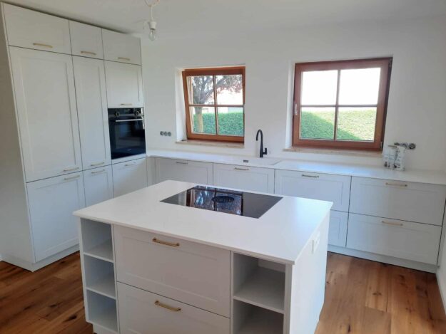 Schueller Valetta Kristallgrau 1 625x469 - Lechner Arbeitsplatten