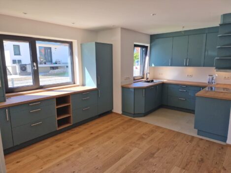 Schueller Arosa blaugrau 1 469x352 - Referenzen