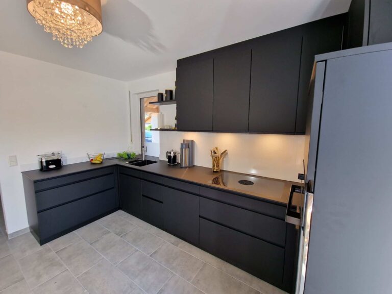 Schueller Fino Onyxschwarz 3 768x576 - Schüller - Fino Onyxschwarz