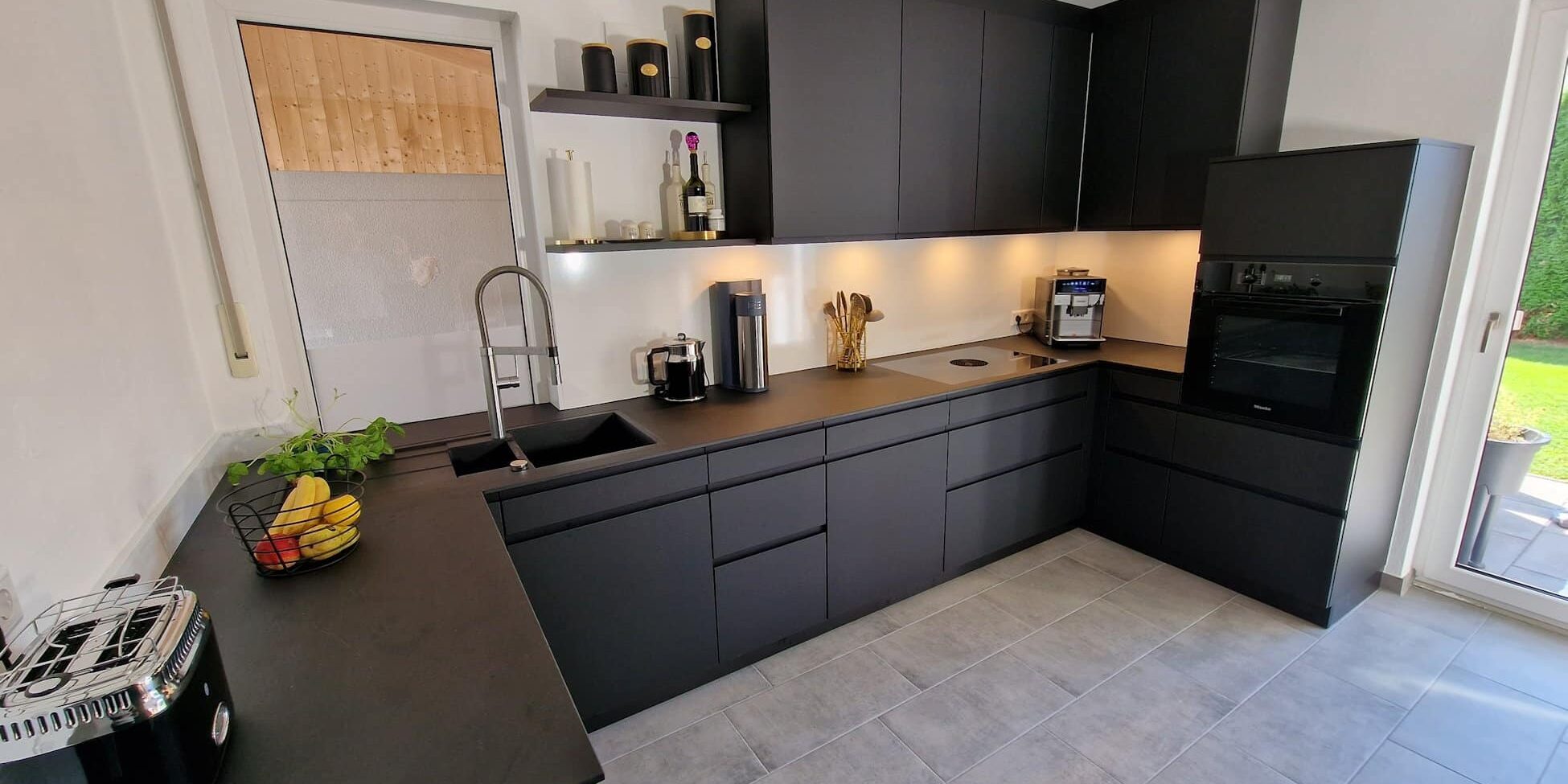 Schüller Fino Onyxschwarz 4