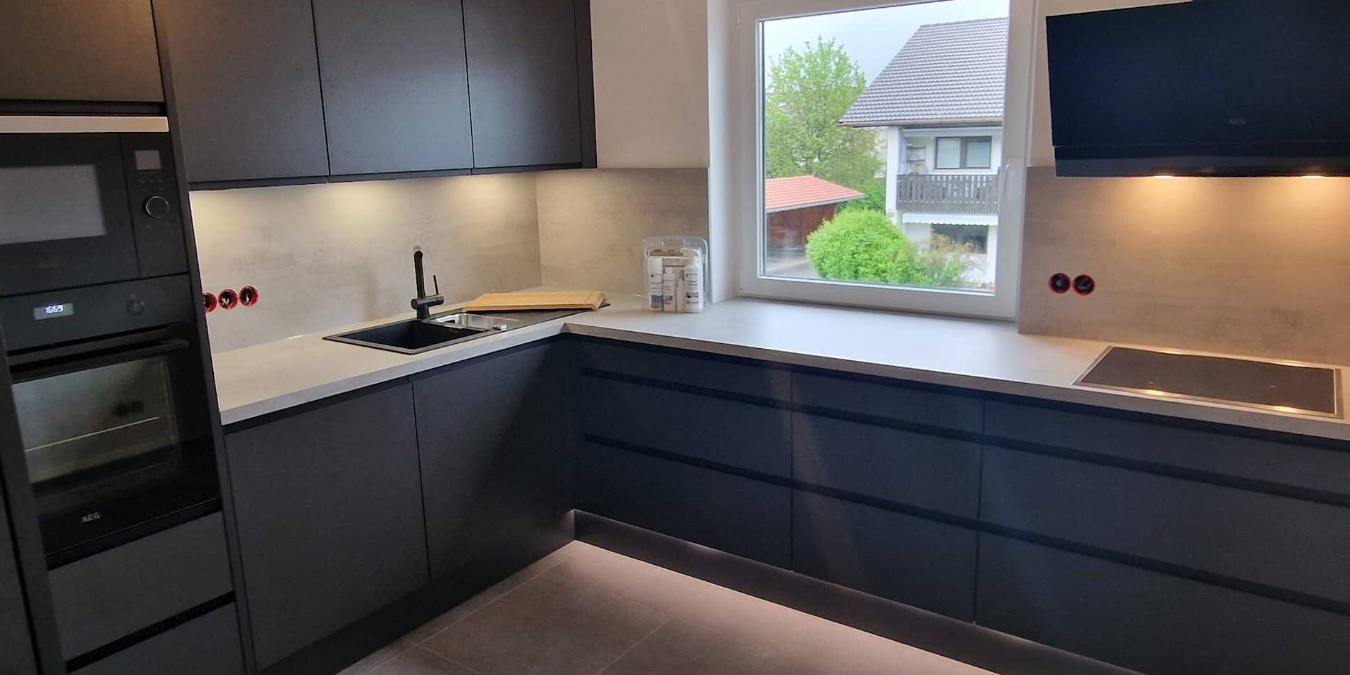 Schüller Nova Lavaschwarz 1 Schüller Nova Lavaschwarz 1