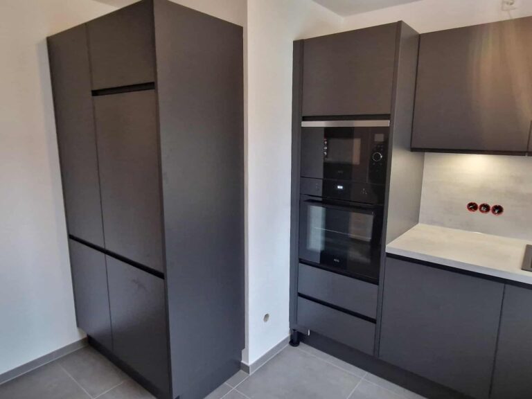 Schüller - Nova Lavaschwarz Schueller Nova Lavaschwarz 3 768x576 - Schüller - Nova Lavaschwarz