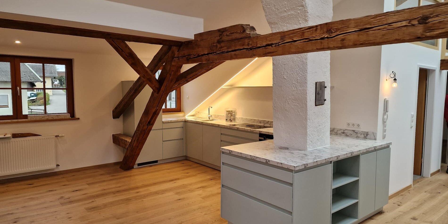 Schüller Alea Gletscherblau satin 4