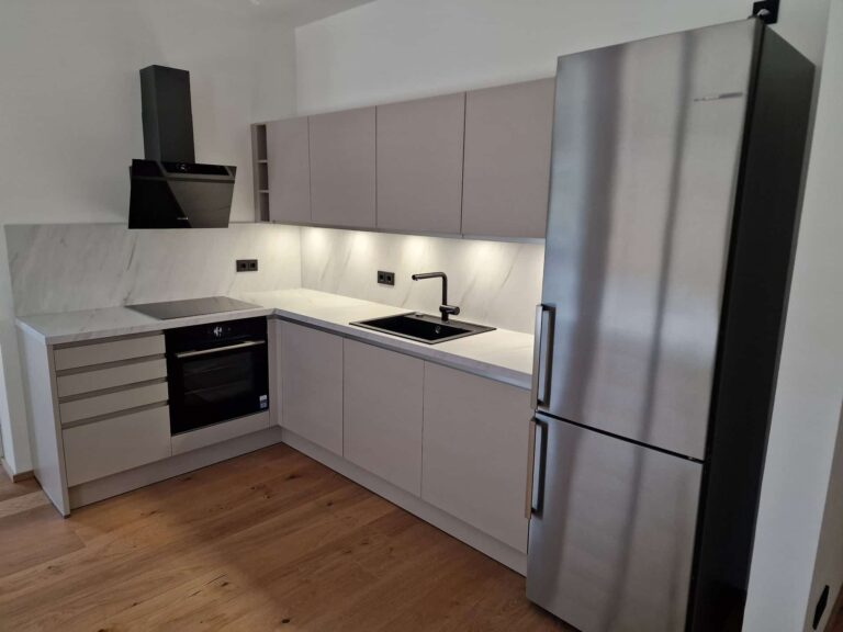 Schueller Nova Sandgrau 2 768x576 - Schüller - Nova Sandgrau