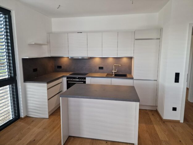 Schueller Nova Muschelweiss 2 625x469 - Blanco Spüle und Armatur