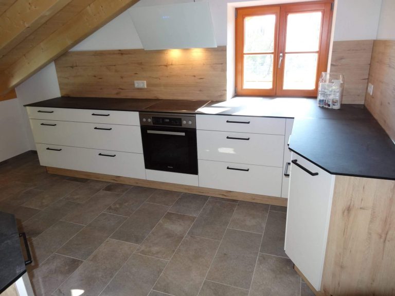 Nolte - Modell Lux Hochglanz weiß Nolte Lux Wildeiche 1 768x576 - Nolte - Modell Lux Hochglanz weiß