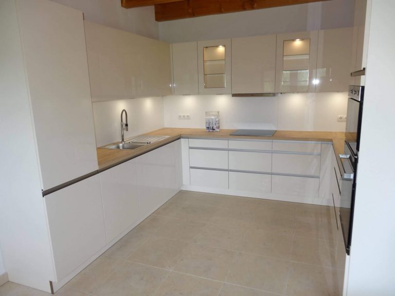 Nolte - Modell Lux Magnolia Hochglanz Lux 2 768x576 - Nolte - Modell Lux Magnolia Hochglanz