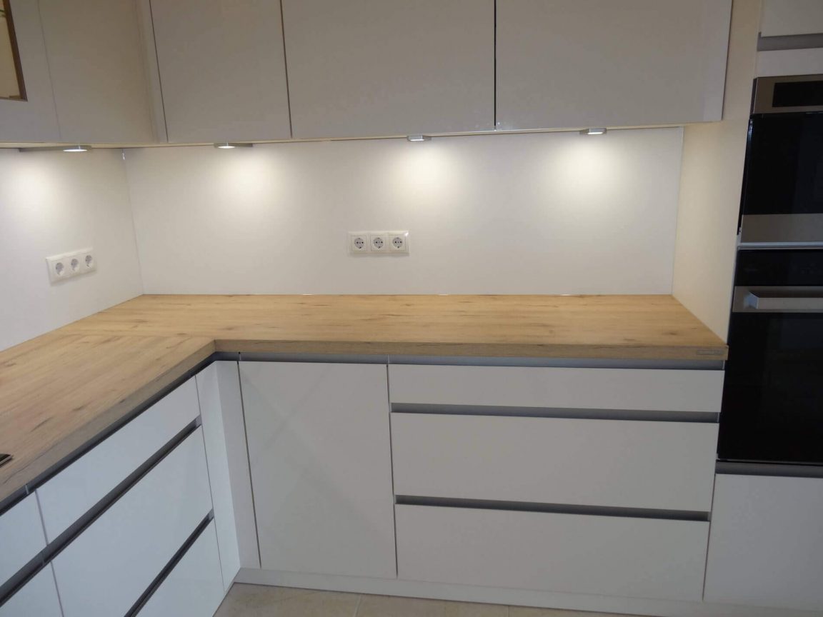 Nolte Küchen - Modell Lux Magnolia Hochglanz | Möbel Spanrad