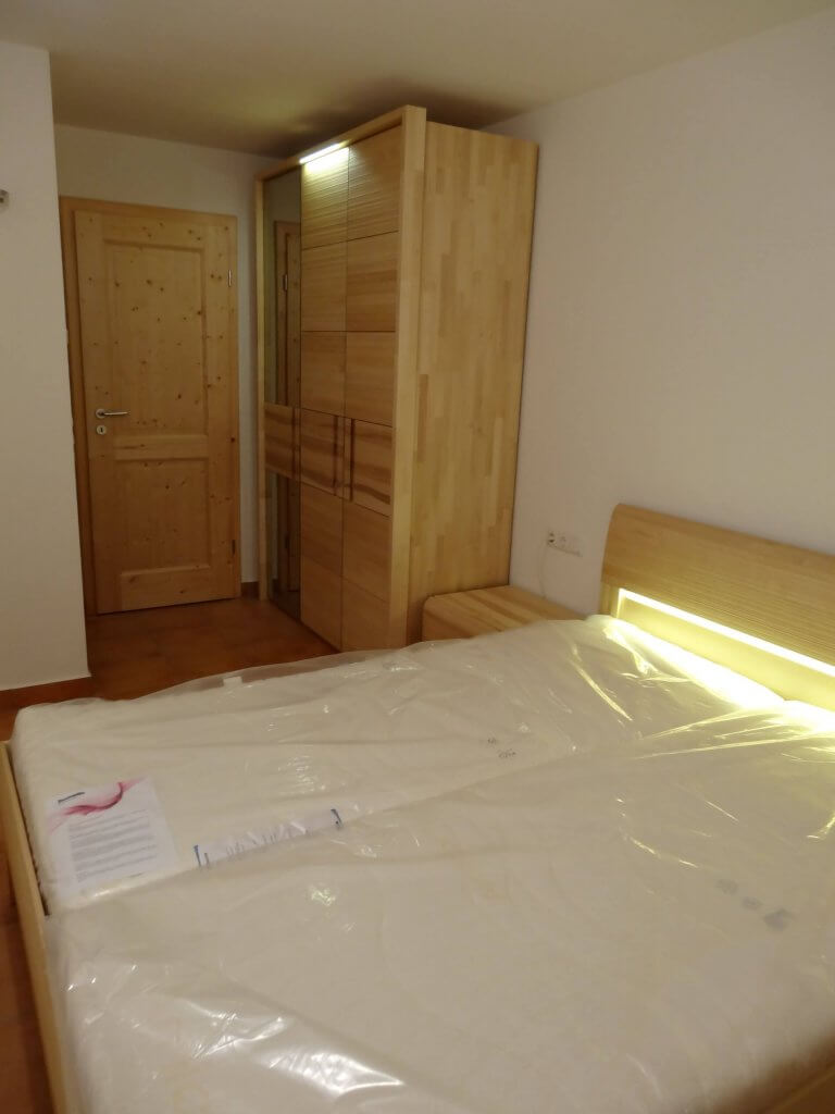 Appartement 3 768x1024 - Schüller - Modell Fino Arctic white