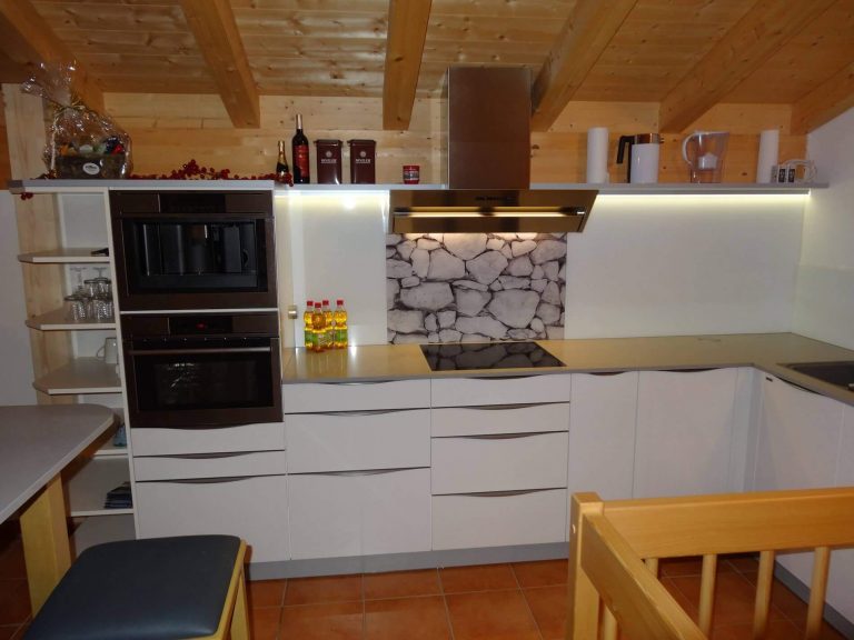 Schüller Fino weiss 1 768x576 - Schüller - Modell Fino Arctic white