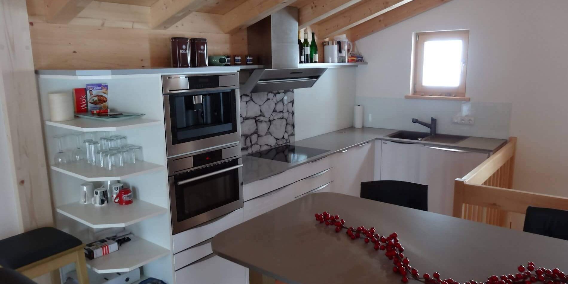 Schüller Fino weiss 4