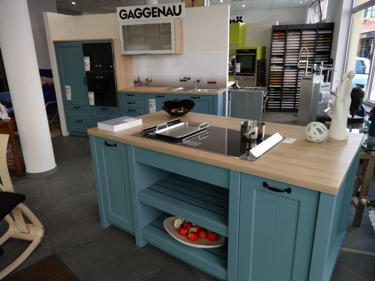 showroom9 768x576 - Möbel Spanrad aus Rosenheim