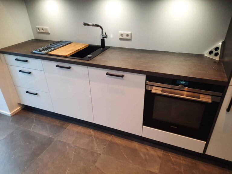 Nolte - Modell Lux weiß hochglänzend Nolte Lux weiss hochglanz 3 768x576 - Nolte - Modell Lux weiß hochglänzend