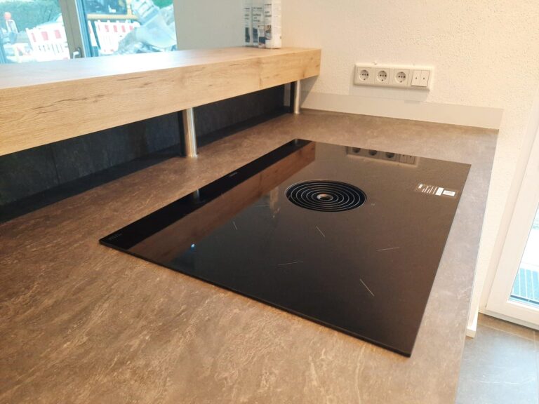 Nolte - Modell Lux weiß hochglänzend Nolte Lux weiss hochglanz 6 768x576 - Nolte - Modell Lux weiß hochglänzend