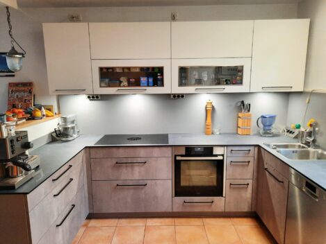 Artego Delta Beton grau 2 469x352 - Referenzen