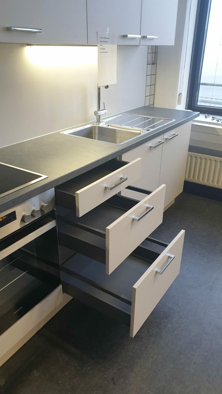 Artego Turin angoragrau 3 scaled 768x1365 - artego - Turin angoragrau