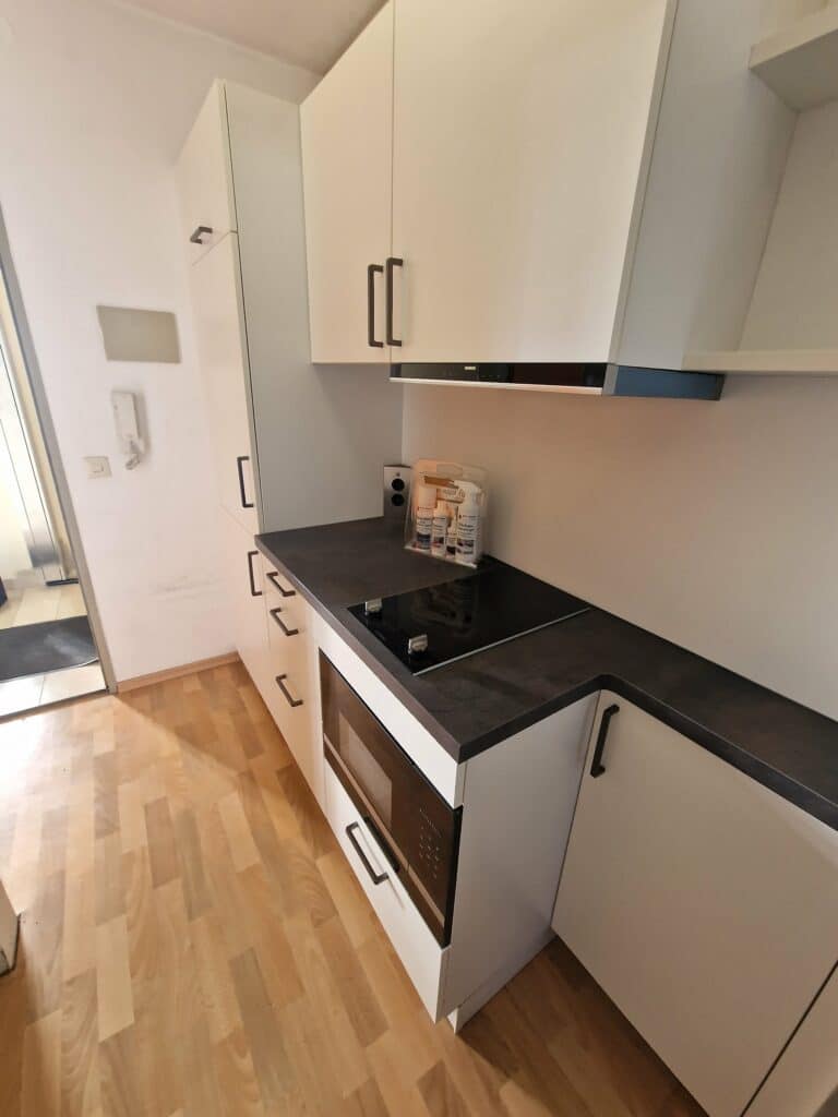 Schueller Nova weiss 3 768x1024 - Schüller - Nova weiss matt