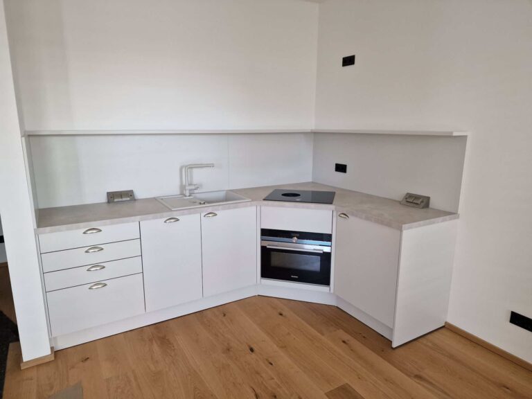 20240425 164329 768x576 - Schüller - Nova Muschelweiß