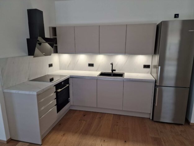 Siemens Einbaugeräte Schueller Nova Sandgrau 1 625x469 - Siemens Einbaugeräte