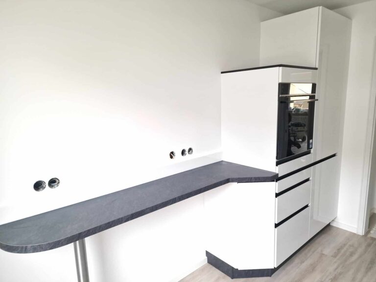 Schueller Uni Gloss Kristallweiss 4 768x576 - Schüller - Uni Gloss Kristallweiss