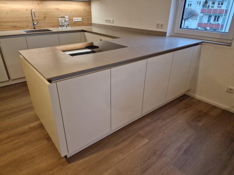 Schueller uni matt weiss 5 768x576 - Schüller Küche - Uni matt weiss