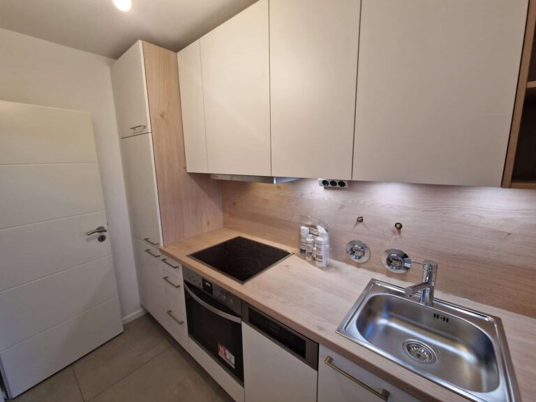 Nolte Manhattan weiss 2 768x576 - Nolte - Manhattan Uni wei&szlig;